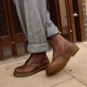 NIB Dr. Martens 1460 Crazy Horse Leather Lace Up Boots Men Size 11